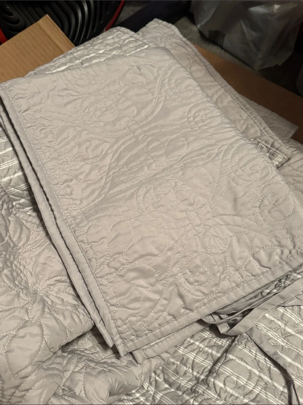 Madison Park Quebec 6 Piece Daybed Cover Set Grey Bedding Quilting Reversible